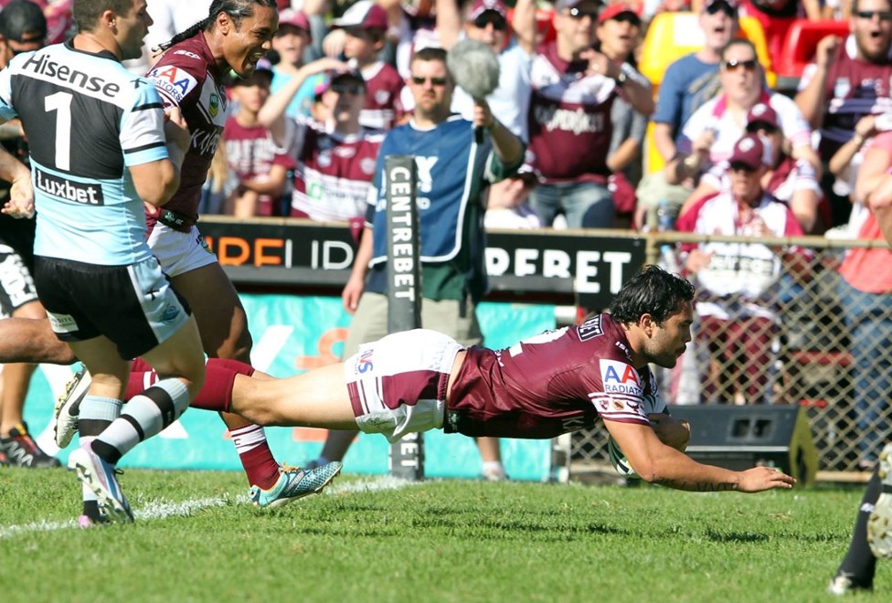  : NRL Rugby League Round 6 - Manly sea Eagles v Cronulla Sharks at Brookvale Oval, sunday 14th of March 2013. Digital Image by Grant Trouville Â© Action Photographic