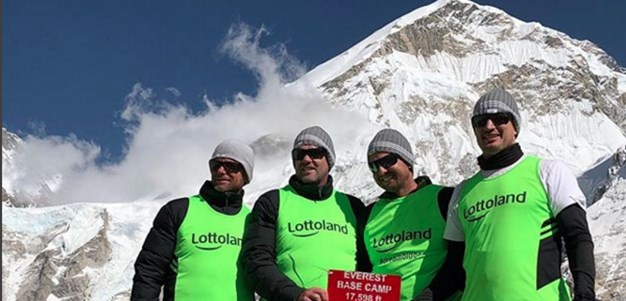 Team Lottoland Complete Everest Trek to Support Brain Cancer