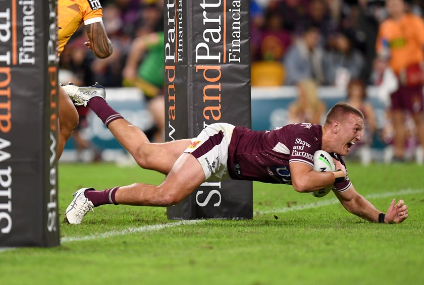 You beauty.. Sean Keppie dives over for his first NRL try.