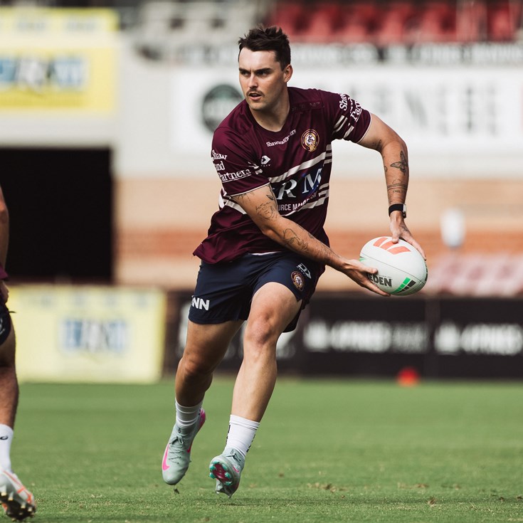 Hoy joins Manly on one-year deal