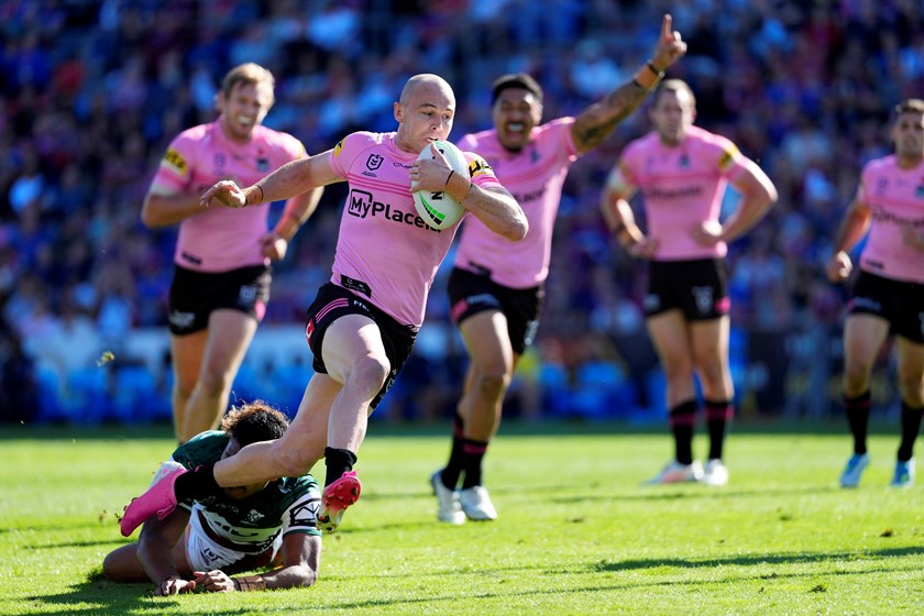 Dylan Edwards scored three tries in the first 20 minutes against the Knights in Round 8